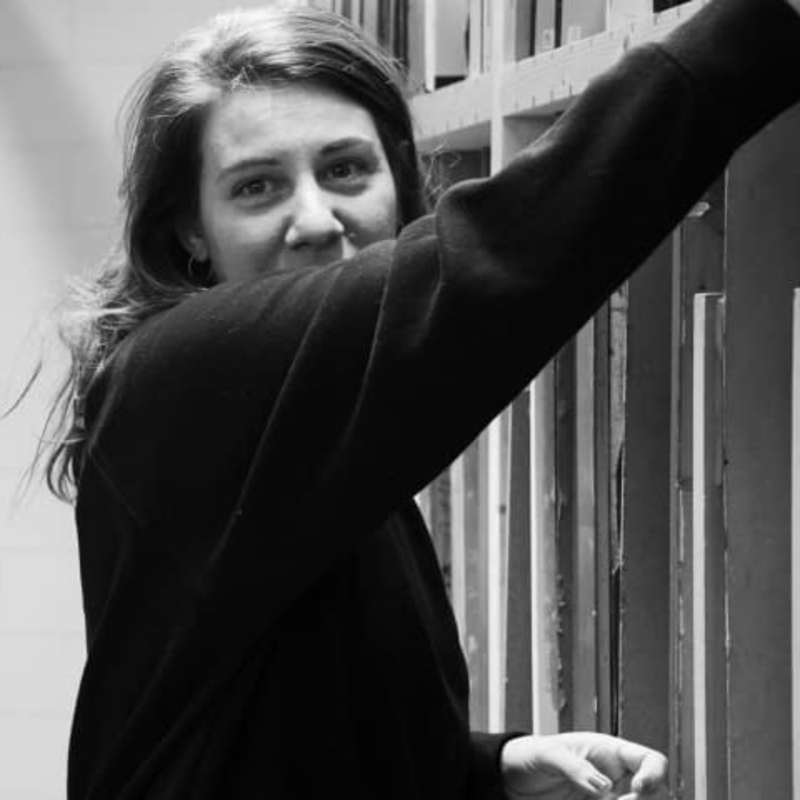 Portrait von Cécile Fuchs (art24) — Testimonial AHEAD OF TIME