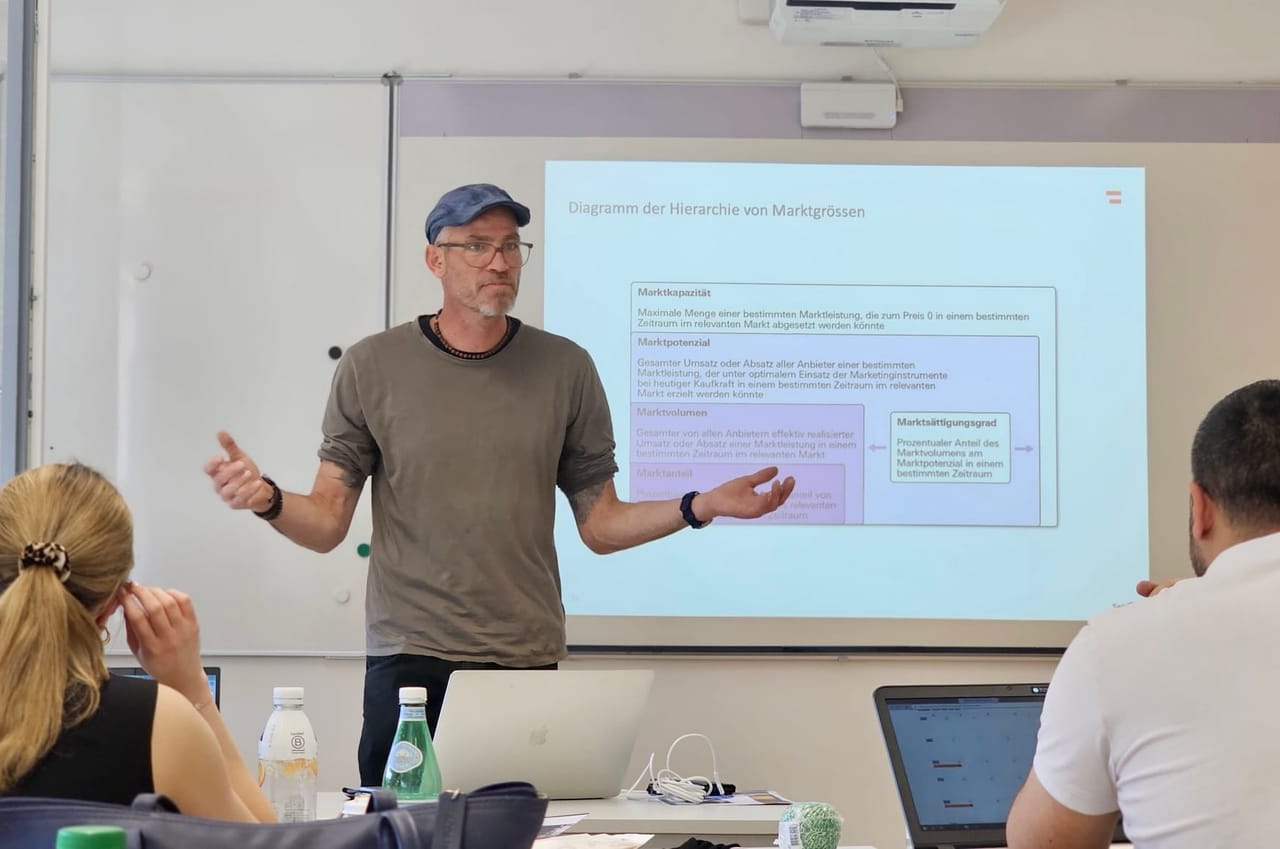 Michael Schranz als Dozent — HSO Digital-Wissensvermittlung