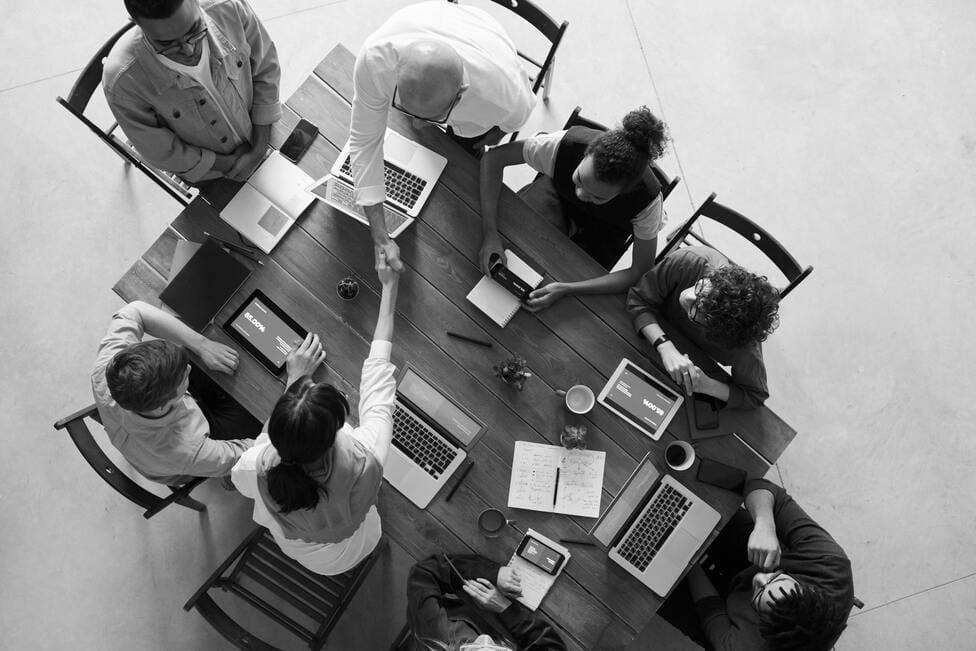 Team collaboration in the AHEAD OF TIME Studio — Cases & Referenzen
